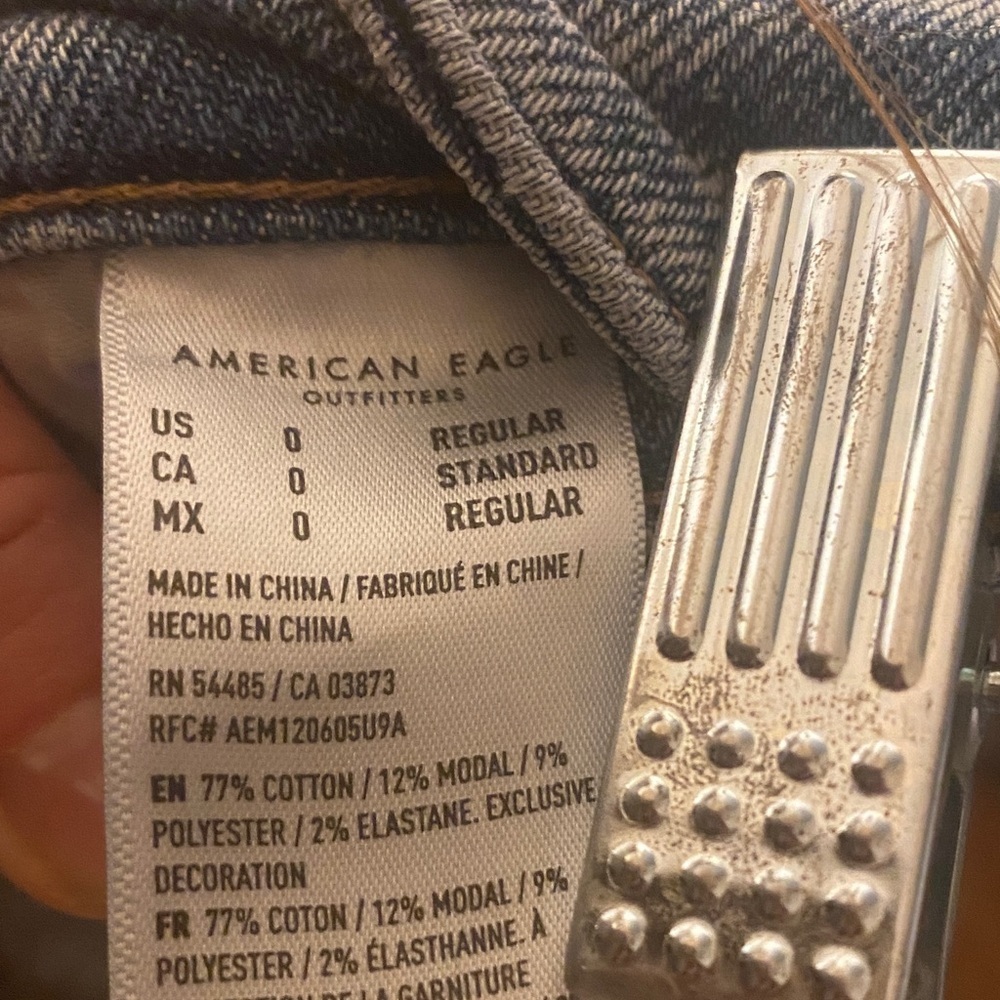 Distressed Light Blue American Eagle Stretch Jeans Size 0 - Picture 2 of 3